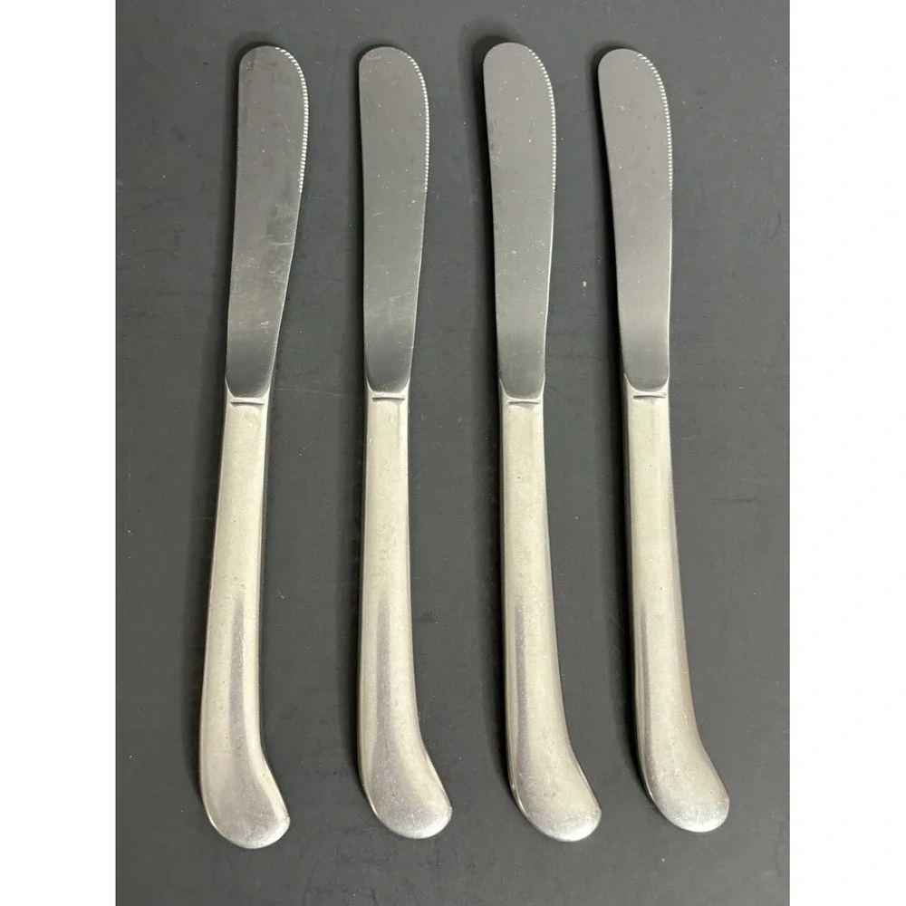 34 International Colonial Scroll Pieces Stainless Mark II Forks Knives Spoons